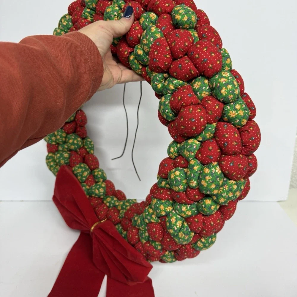 VTG Handmade‎ Quilted Christmas Wreath Country Chic 18